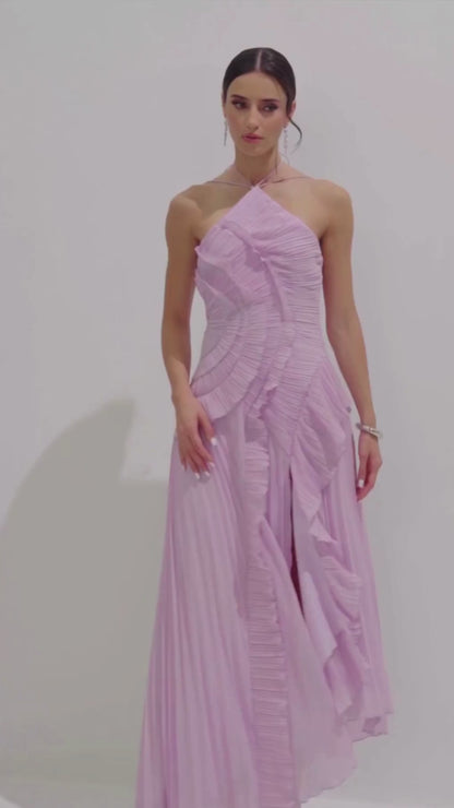 VESTIDO MIDI PLISADO ASIMÉTRICO CON CUELLO ALTER
